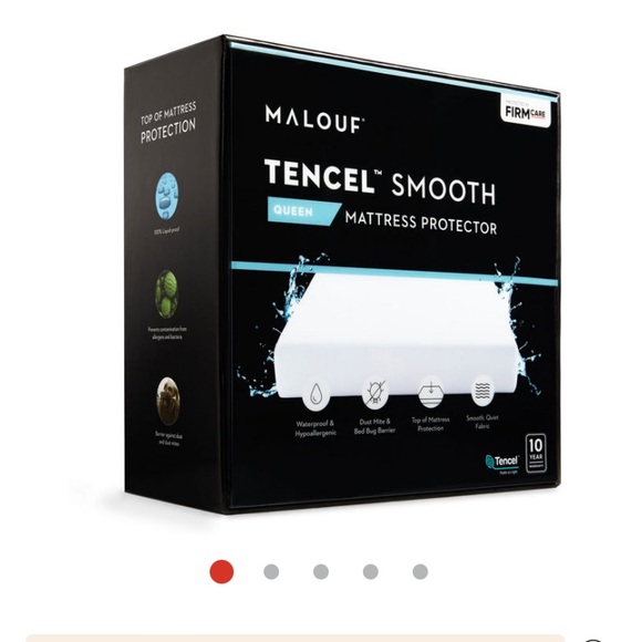 NWOT King Mattress Protector - Picture 1 of 4